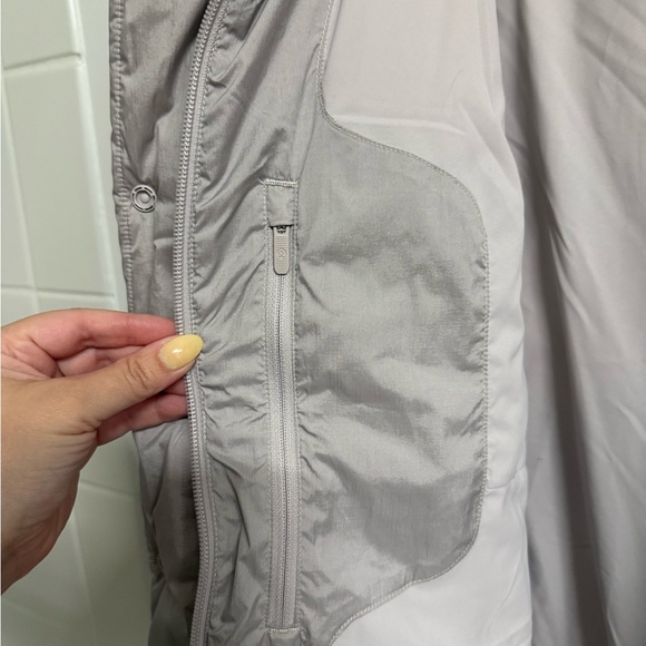 Lululemon Wunder Puff Jacket - Picture 9 of 9